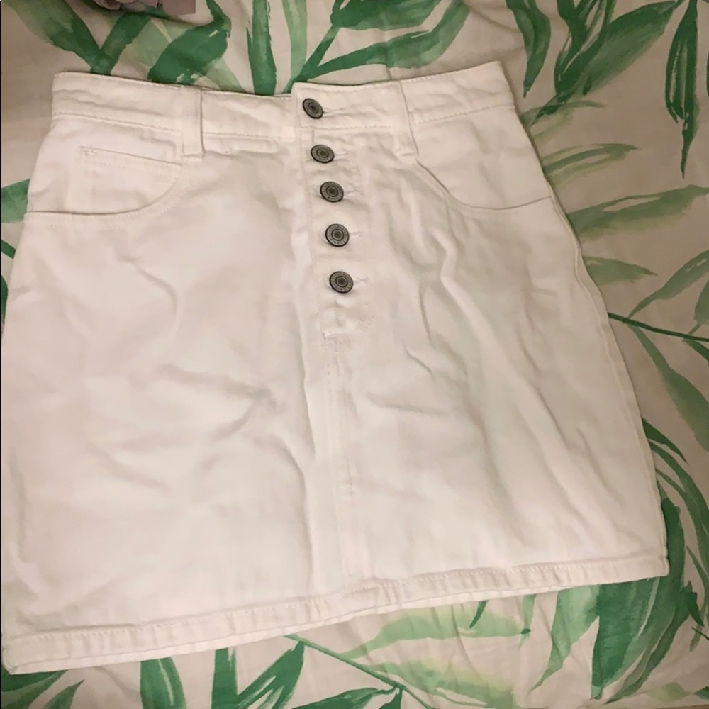 Brandy Melville denim white skirt
